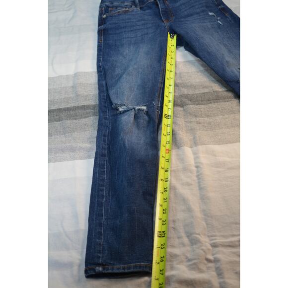 Old Navy Jeans - Picture 3 of 8